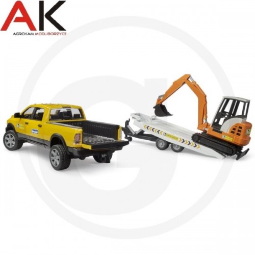 Bruder-Serwis-RAM-z-minikoparka-na-przyczepie-35-17284